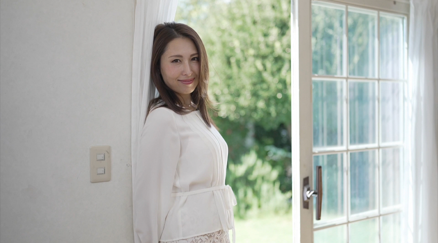 WHITE LOVE 佐田茉莉子 | コアマニアエロ動画DB