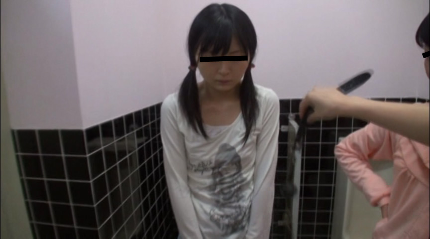 林間学校宿泊施設内で撮られた少女集団いじめ映像 画像 6