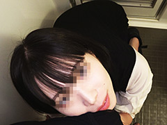 【トイレ連れ込みフェラ／個人撮影】Kちゃん（23）
