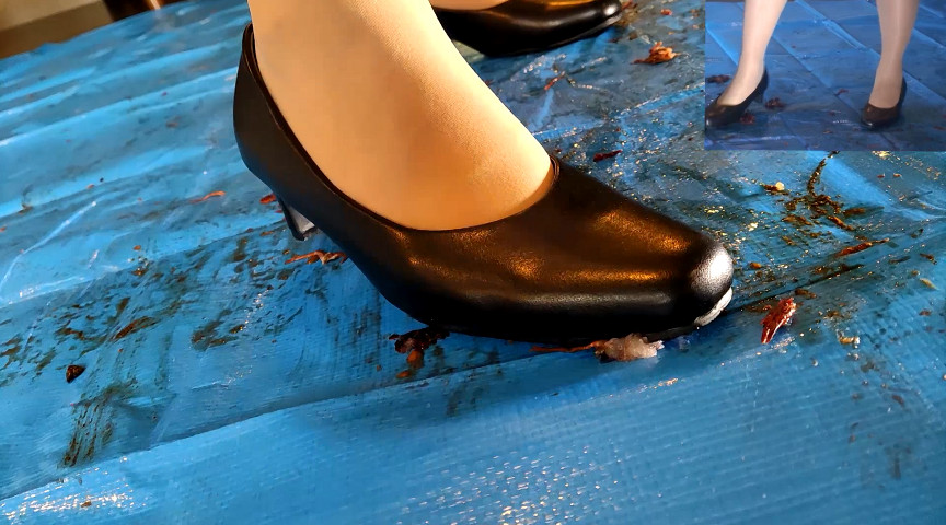 魔法少女でみくちゃんのパンプスでザリガニCRUSH VOL1 画像1