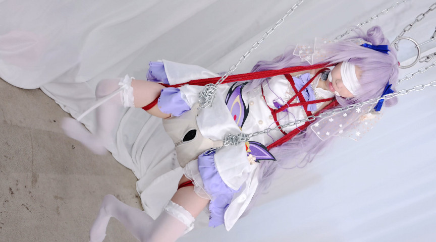 大股開きで吊られてしまったワガママ王女 画像4