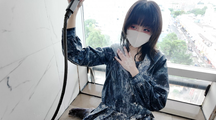 制服奈奈ちゃんのWETチャレンジ 画像9