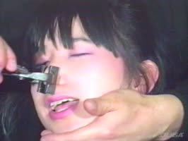 早乙女宏美出演作品: 棕櫚縄縛り・鼻責め顔面嬲り