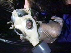 【エロ動画】ガスマスクとラバーコート・緊縛死景のSM凌辱エロ画像