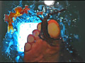 ローファー・ロングブーツナマ足が巨大ヒキガエルを踏む 画像9