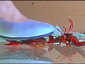 普通の女性・小百合さんがザリガニ・ゴキブリ・魚を踏む サンプル画像5