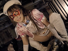 【エロ動画】美少女仮面オーロラSwanのコスプレエロ画像