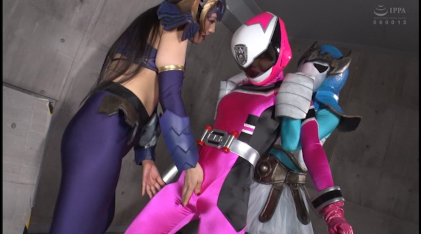 戦隊ヒロインふたなり化レズ地獄 デイトナピンク編 4枚目