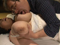 [global-0691] 寝取られ近親相姦 声を押し殺す巨乳母 富沢みすずのキャプチャ画像 1