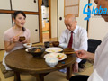 真・異常性交 五十路母と子 其の四拾 平岡里枝子 画像1