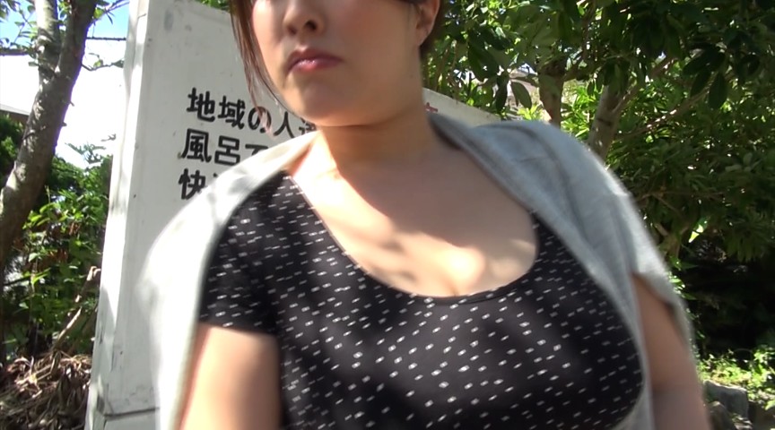 素人さんいらっしゃい！AV女優白鳥寿美礼と混浴露天温泉でHなことしませんか？
