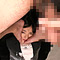 美女の顔踏み
