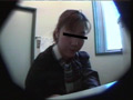 [gurentai-0277] 美魔女トイレ 大便放出盗撮ディスプレイのキャプチャ画像 3