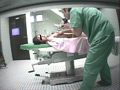 整形外科医は患者にヤリたい放題！麻酔で眠らされた女達は施術以外にも色々されていることを知らない。のサンプル画像9