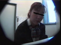 禁断の盗撮FILE03 公衆・野外トイレ美女 編のサンプル画像10