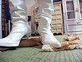 女子校生の白ブーツでボールの様に蹴られる哀れな集金係のサンプル画像10