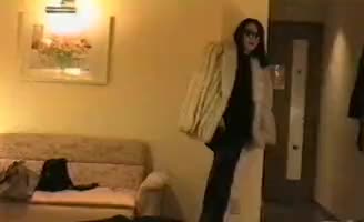 赤坂真奈美出演作品: ロングブーツ舐め踏み VOL.5