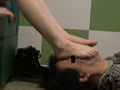 働くレディース専用人間足洗浄機8 25歳病院調理師の白くて臭い足舐めのサンプル画像4