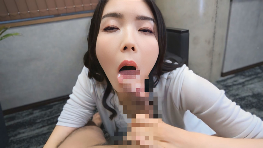 極上美熟女口淫 大量精液を口内射精 羞恥フェラ30連発 画像9