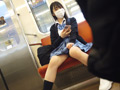 [hshs-0001] 対面彼女 電車内で清楚なJKのパンチラ三角地帯を鑑賞のキャプチャ画像 4