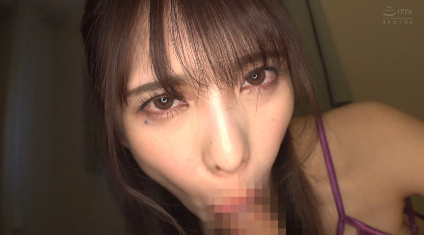 ひょっとこアへ顔でフェラする女 花衣つばき 画像3