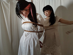荊子・菅原花音 － 菅原花音プライベートな縄遊び01