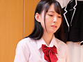 サエない僕に同情した女●●生の●に「擦りつけるだけだよ」という約束で素股してもらっていたら互いに気持ち良すぎてマ○コはグッショリ！でヌルッと生挿入！「え！？入ってる？」でもどうにも止まらなくて中出し！18