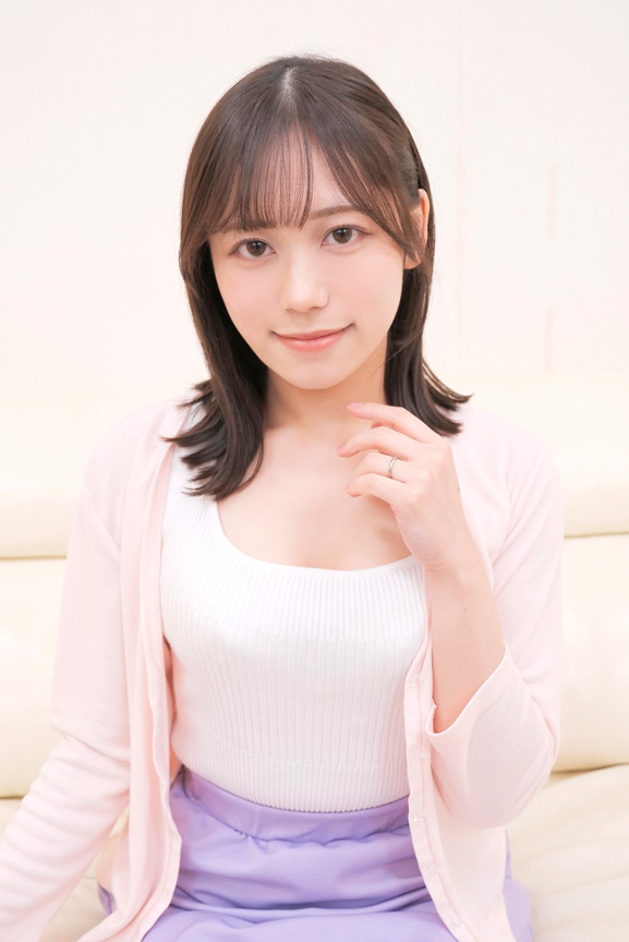 バブみある清楚な奥様が授乳手コキに挑戦!!小野寺舞 1枚目