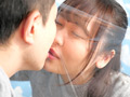 ラップ1枚被せて素股してくれませんか？ 新垣智江 画像3