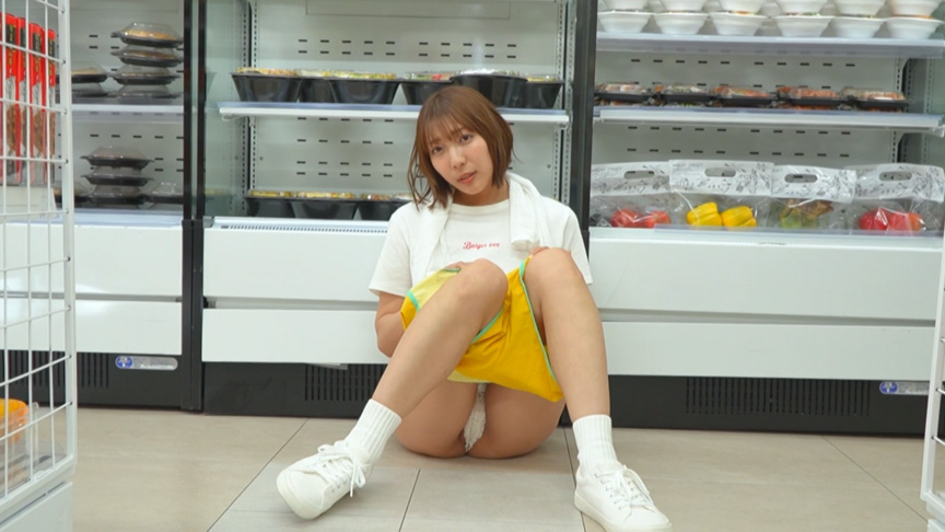 まりな店長 近すぎます！／麻倉まりな BD 画像1