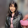 さくらちゃんとリモバイ散歩！街中で絶頂恥○プレイ！