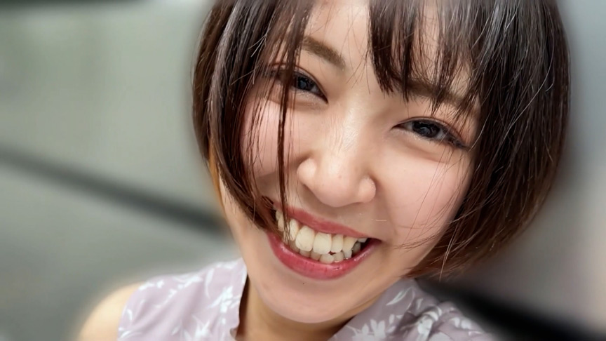 加賀美さらちゃんとリモバイ散歩！街中で絶頂恥○プレイ 画像5