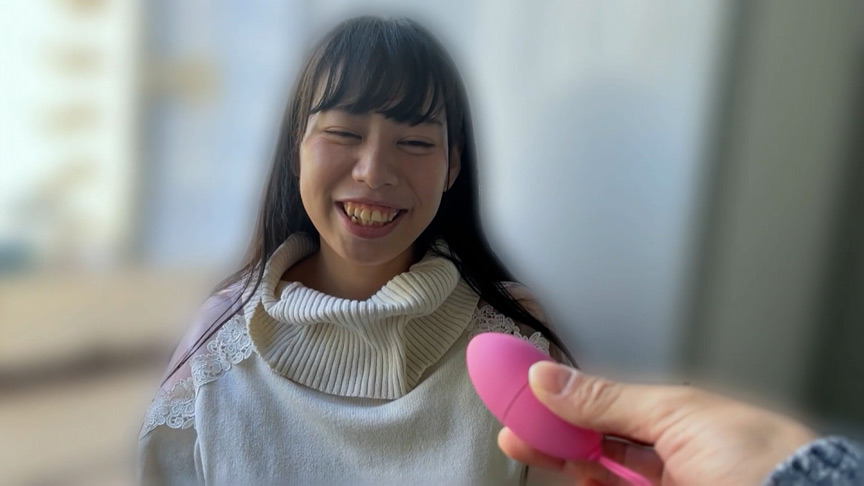 餅田ササピリカちゃんとリモバイ散歩！絶頂恥○プレイ！ 画像1