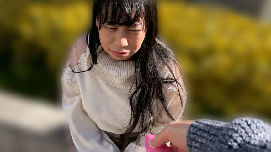 餅田ササピリカちゃんとリモバイ散歩！絶頂恥○プレイ！ 画像8