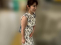 坂下真希ちゃんとリモバイ散歩!街中で絶頂恥○プレイ! 2
