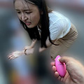 若林ゆりなちゃんとリモバイ散歩！街中で絶頂恥○プレイ