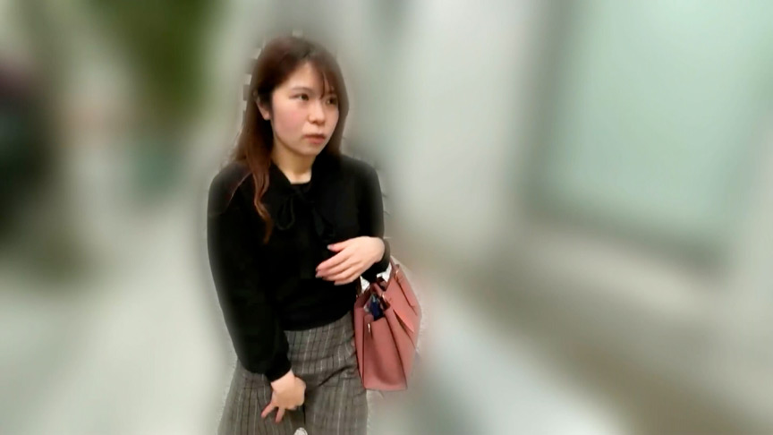 筒井優花ちゃんとリモバイ散歩！街中で絶頂恥○プレイ！の作品画像 4