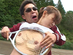 【エロ動画】女子校テニス部ジャックシチュエーションのエロ画像