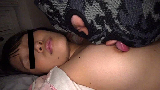民泊睡姦 昏睡状態をハメ撮りされた女4 眠姦