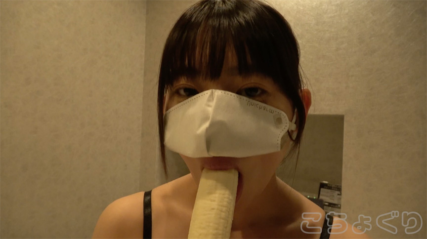 バナナ舐めからのサテン手袋でのM男くすぐり さなえ2の作品画像 5