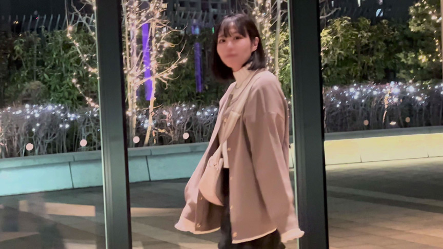 高学歴＆ミスコン受賞経験者の女子大生と中出しデート 画像1