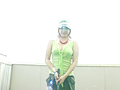 [lahaina-0086] ゴルフレッスンをうけてる女の子達の胸チラ パンチラのキャプチャ画像 8