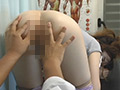 肛門内健診 患者のアナル（秘穴）を弄ぶセクハラ医師 画像19