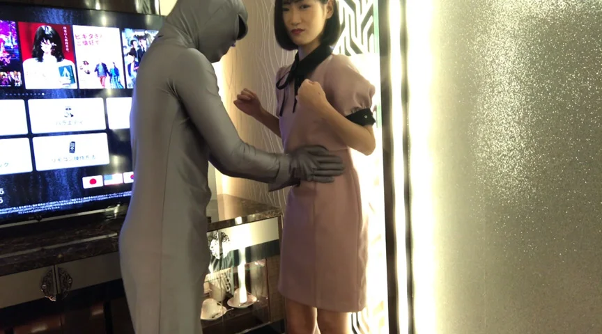 FC2で人気の、酸素ちゃん。に腹パンチ Part1