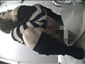 [maniazero-0794] 大型ショッピングモール女子便所で盗撮に成功！のキャプチャ画像 8