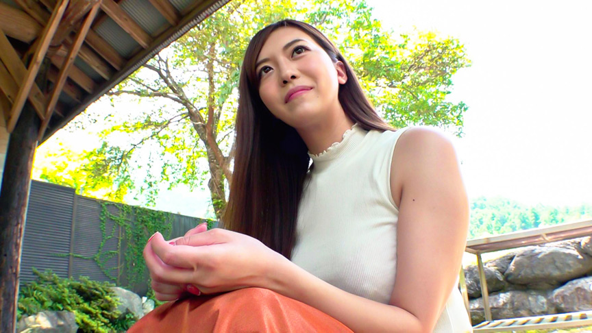 巨乳人妻温泉デート 色気満載の美白美肌妻詩織28歳 | DUGAエロ動画データベース