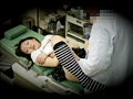 S玉県某医院で診察と称し撮影された淫行映像 サンプル画像10