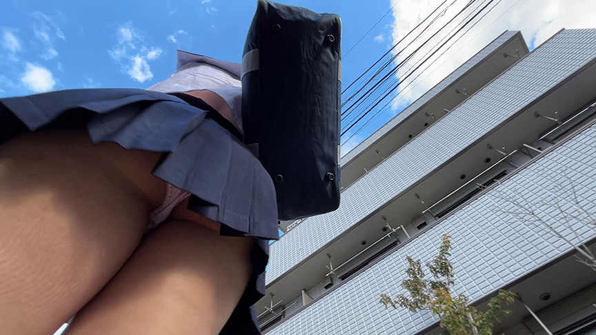 街で見つけた制服天使を睡●調● 300分特別編 画像1