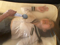 【エロ動画】バキュームベッドロリ校生001のSM凌辱エロ画像