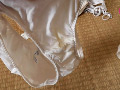 [mousouzoku-4318] 投稿／息子の嫁（28歳）の汚れたパンツのキャプチャ画像 2